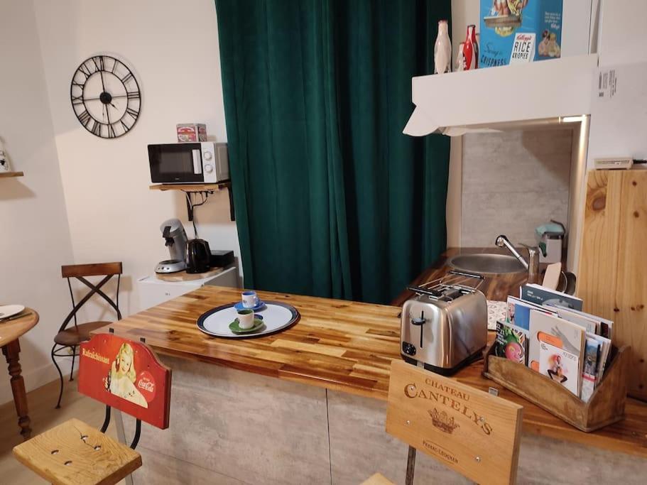 Deco Vintage - 5Mn Du Centre - Tv Connectee Apartment Pau Luaran gambar